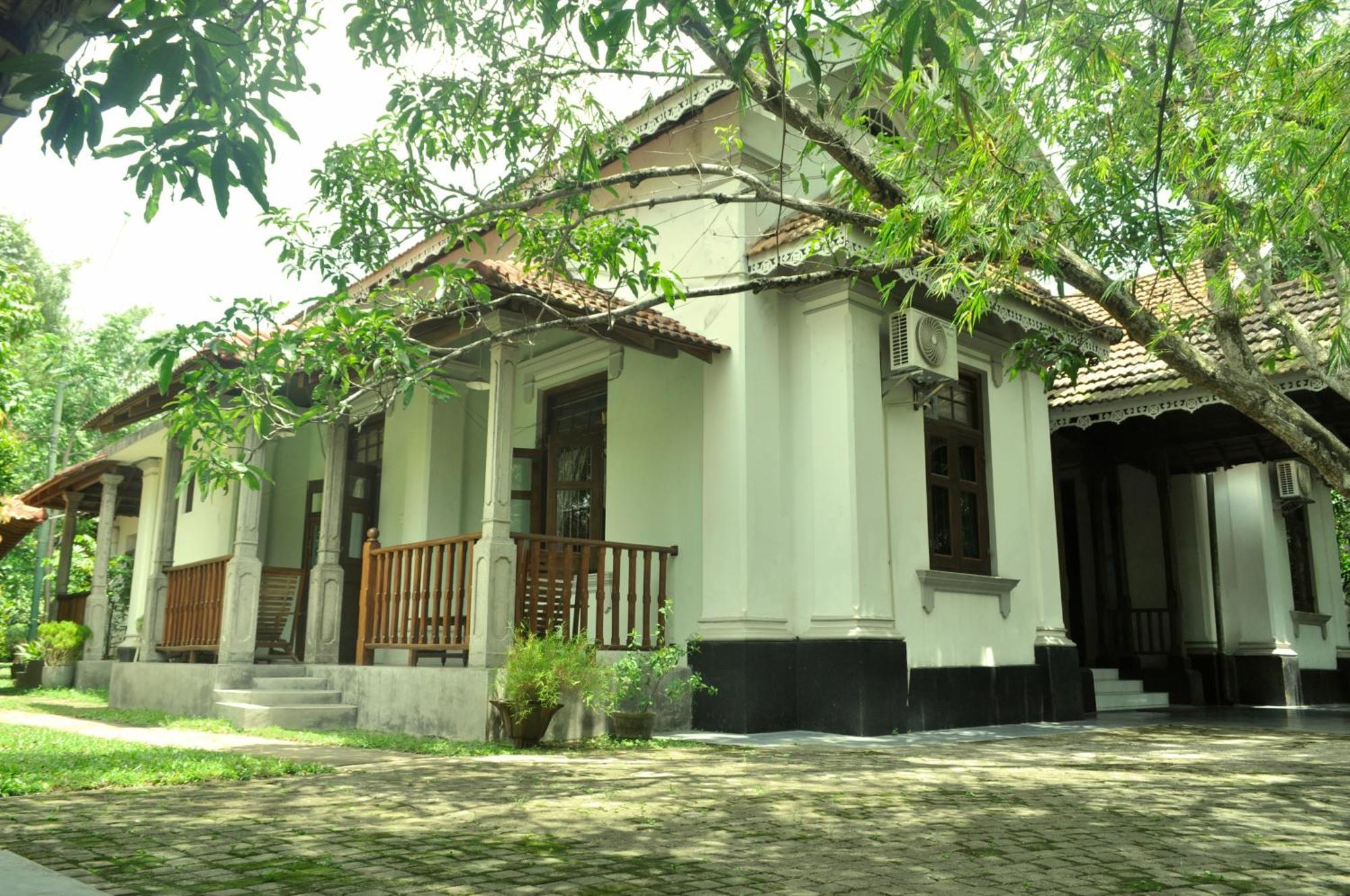 Villa 80 Bentota Kültér fotó
